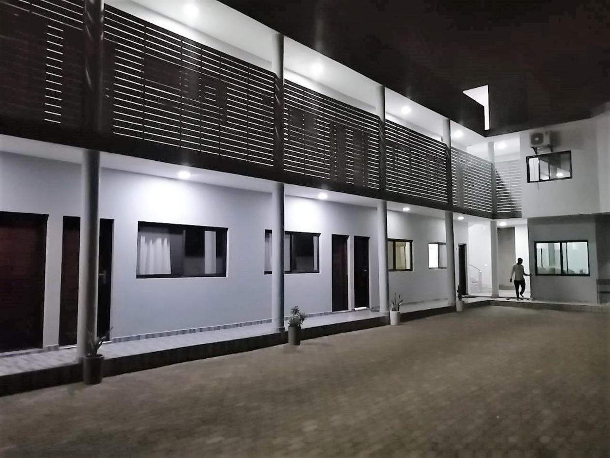 40 40 Accommodation Matola Exterior photo